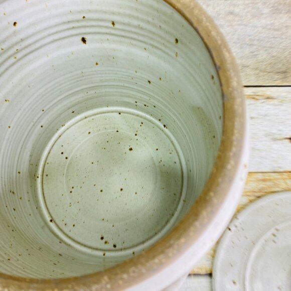 Kulan Pottery SPECKLED VEGETABLE Stoneware Large 12" Heavy Lidded Cookie Jar - Picture 8 of 10